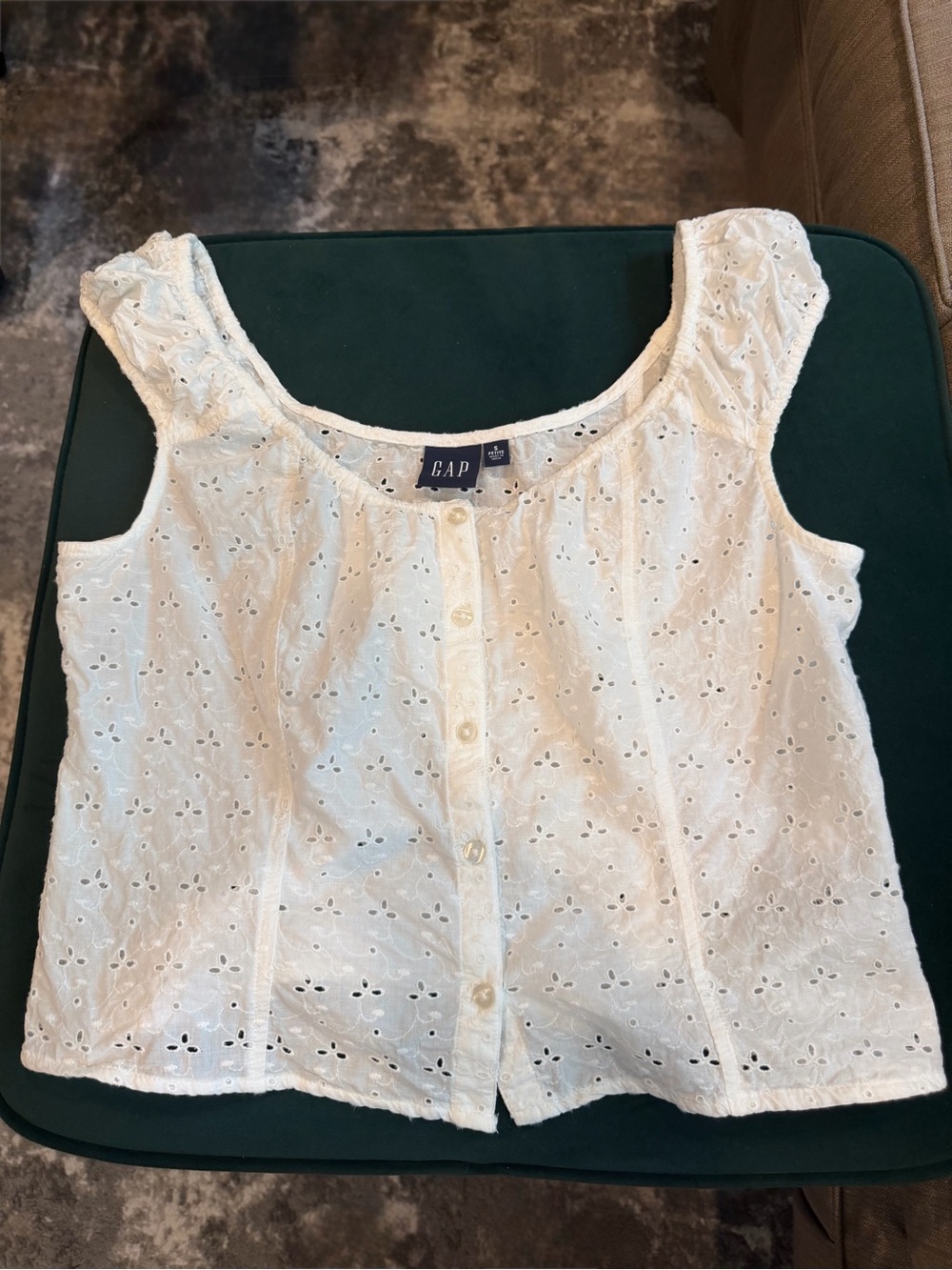 GAP White Eyelet Button-Front Sleeveless Top